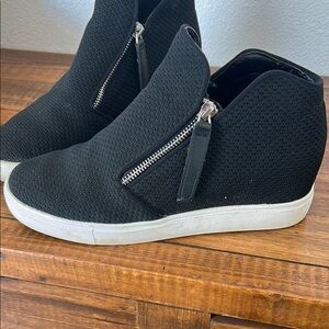 Steve Madden Black and White High-Top Sneakers